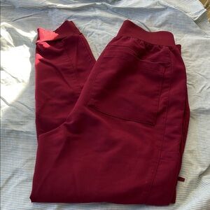 Fabletics Women's Burgundy Scrub Joggers